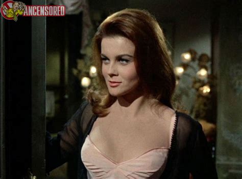 Ann Margret Desnuda En El Rey Del Juego