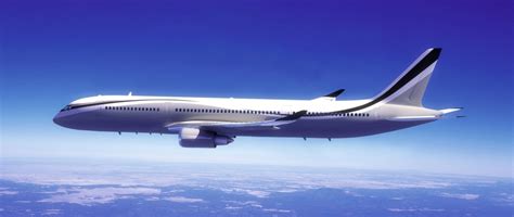 Boeing 787-900 - Dreamliner Exterior — Yacht Charter & Superyacht News