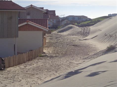 Biscarrosse Le Reprofilage De La Dune Blanche Est Engag