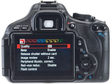 Canon EOS 600D: Build quality and handling - Canon EOS 600D review ...