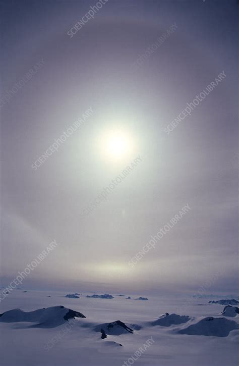 Sun halo - Stock Image - E137/0103 - Science Photo Library