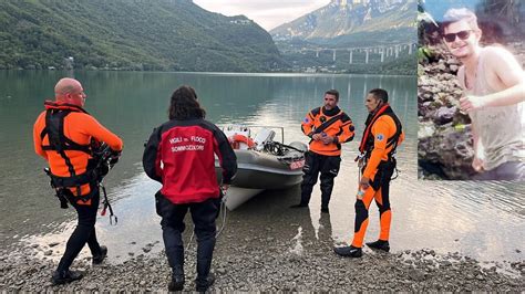 Cade Dal Materassino E Scompare Nel Lago Morto Enne Morto Annegato