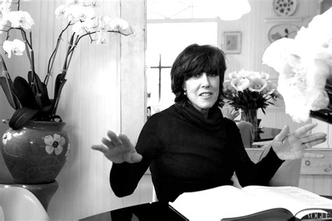 Nora Ephron's Favorite Books - Radical Reads