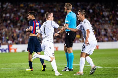 Fotogalerie fotbal Liga mistrů FC Barcelona Viktoria Plzeň 7 9