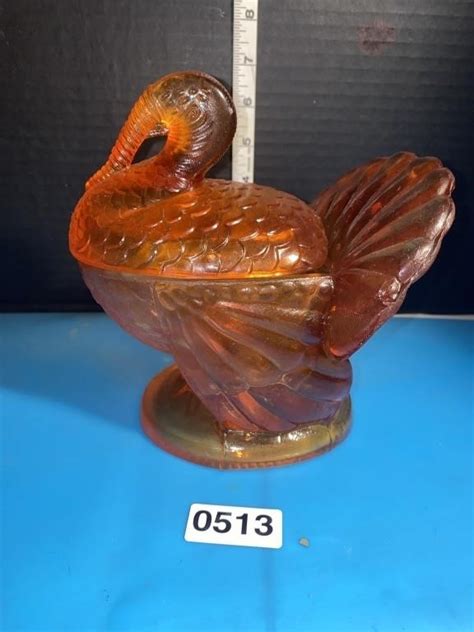 L E Smith Vintage Pressed Glass Turkey Candy Dish Live And Online Auctions On