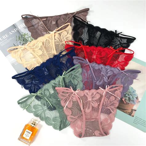 High Elasticity Ladies Lace Panties T Shaped Flowers Lace Briefs