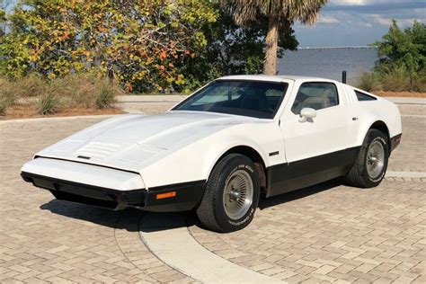 1975 Bricklin SV1 Photo 1 | Barn Finds