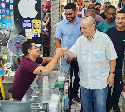 Pr Candidato S Lvio Mendes Visita Shopping Da Cidade De Teresina Viagora