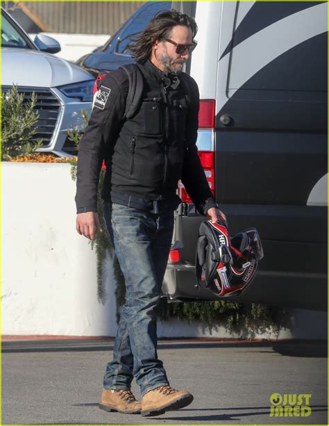 Keanu Reeves Rides His Motorcycle to Malibu to Do Some Holiday Shopping ...