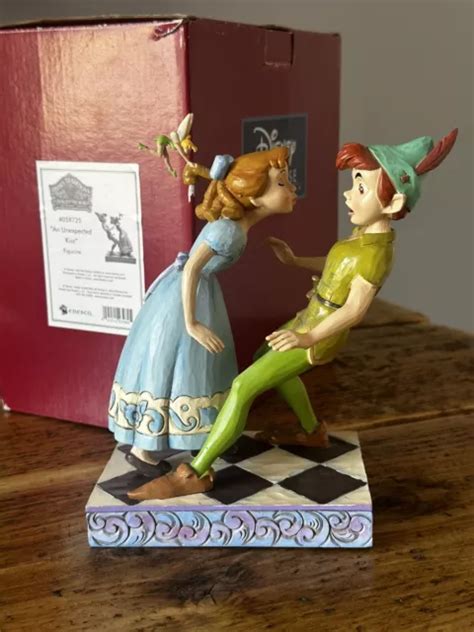 Disney Traditions Peter Pan Wendy An Unexpected Kiss Jim Shore