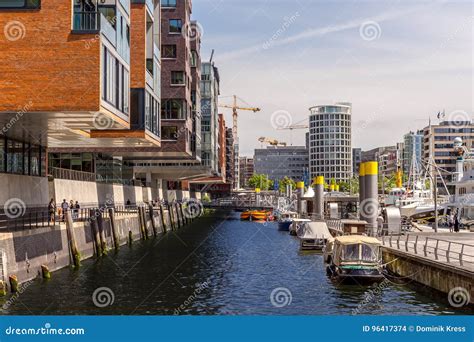 Hafencity Hambourg Image Stock éditorial Image Du Ensoleillé 96417374