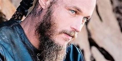 Vikings Saison 6 Travis Fimmel Balance Sur Ragnar Lothbrok