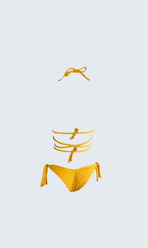 Bikini Lucy Con Argolla Panal Amarillo Praia Brava