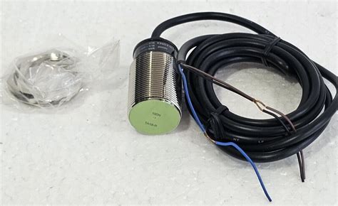 AUTONICS PROXIMITY SENSOR PR30 10DN EBay