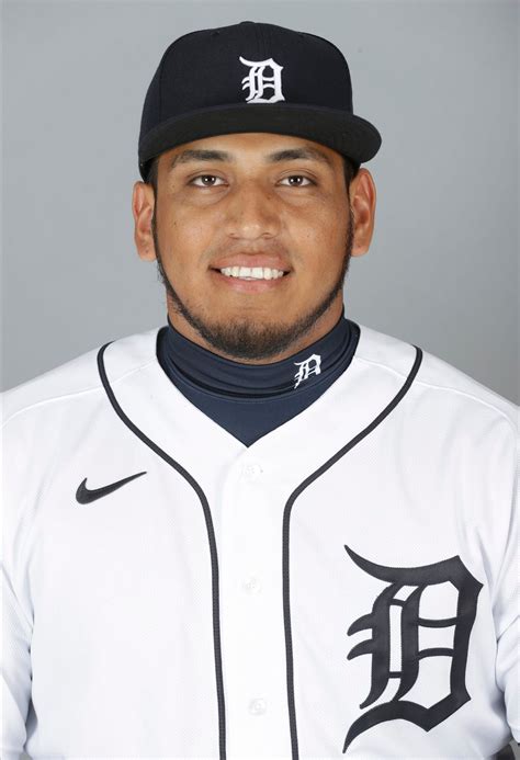 Tigers prospect Isaac Paredes arrives in Detroit - mlive.com