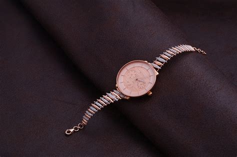 Titan Watches Women's Rose Gold Online | ingco.ro