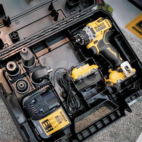 New Dewalt In Drill Dcd V Brushless