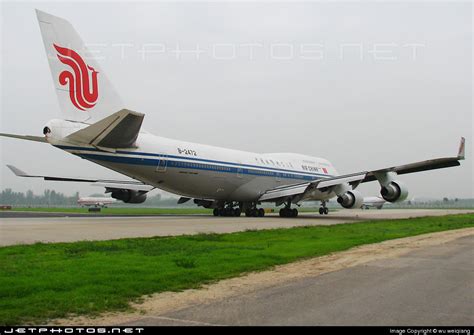 B 2472 Boeing 747 4J6 Air China Wu Weiqiang JetPhotos