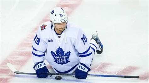 Toronto Maple Leafs forward Calle Järnkrok week to week with broken