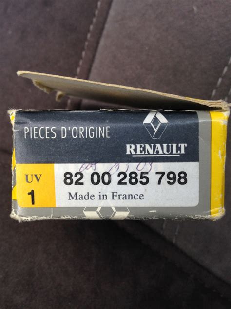 8200285798 Датчик положения распредвала (индукц) RENAULT | Запчасти на ...