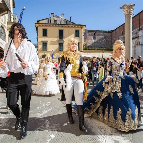 Lucca Comics Lady Oscar Fa Anni I Cosplay Radio Deejay