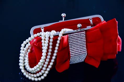 Red Purse And White Pearls Free Stock Photo Public Domain Pictures