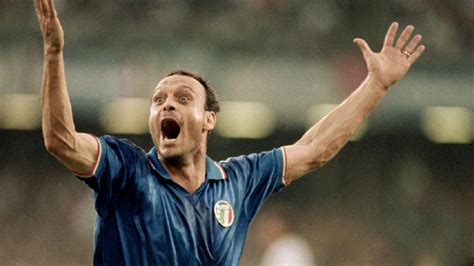 Calcio In Lutto Morto Tot Schillaci Un Minuto Di Raccoglimento