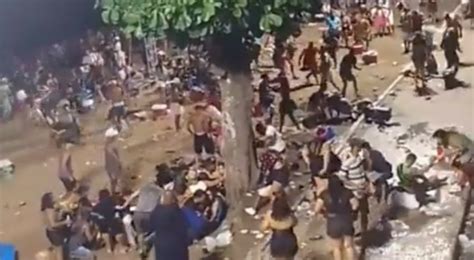 Tiroteio Em Mag Troca De Tiros Durante Bloco De Carnaval Deixa Mortos