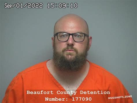 Stephen Michael Domino 09 01 2022 Beaufort County Mugshots Zone