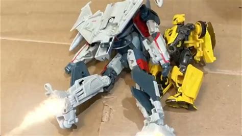 Blitzwing Vs Bumblebee Stop Motion Youtube