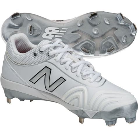 New Balance Womens FUSEv2 Low Metal Softball Cleats | BaseballSavings.com