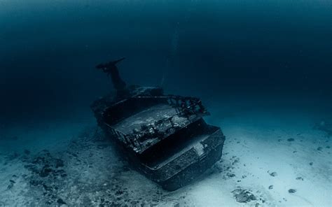 World S Deepest Shipwreck Found 4 Miles Under Pacific Ocean Star 106