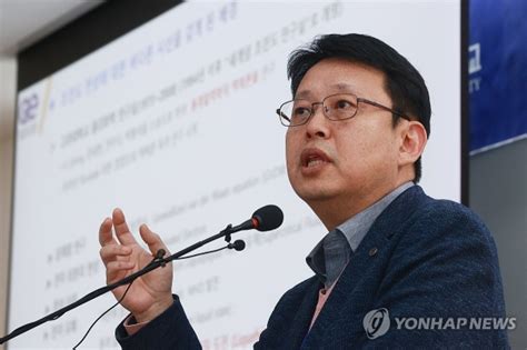 특징주 신성델타테크 전일 상한가 이어 12대 초강세 오피니언뉴스