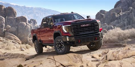 The GMC Sierra HD AT4X Is Opulent Off-Roading