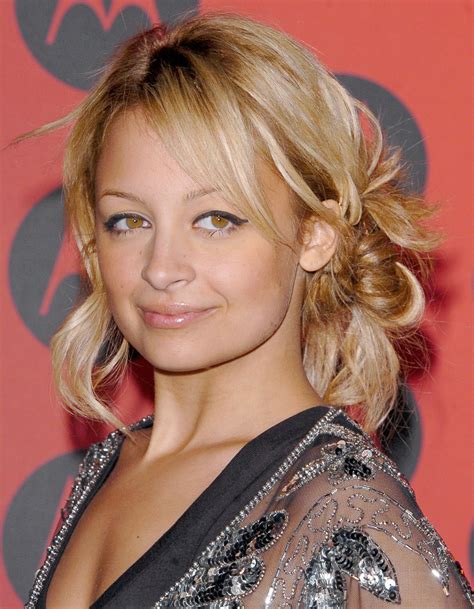 Nicole Richie En Blonde Stars Les Préférez Vous Blondes Ou Brunes