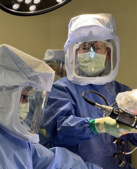 premier surgery center performs  stryker mako robotic assisted
