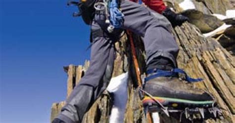 Über Felsen auf Dufourspitze