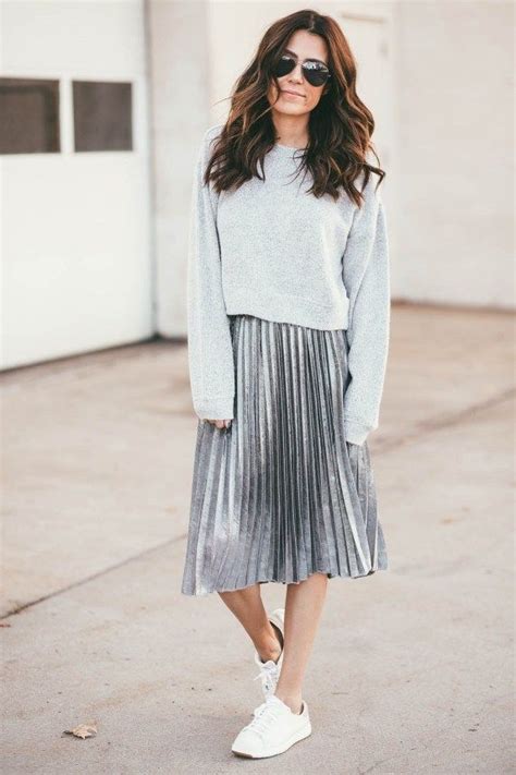 50 Classy And Casual Pleated Skirts Outfits Design Ideas