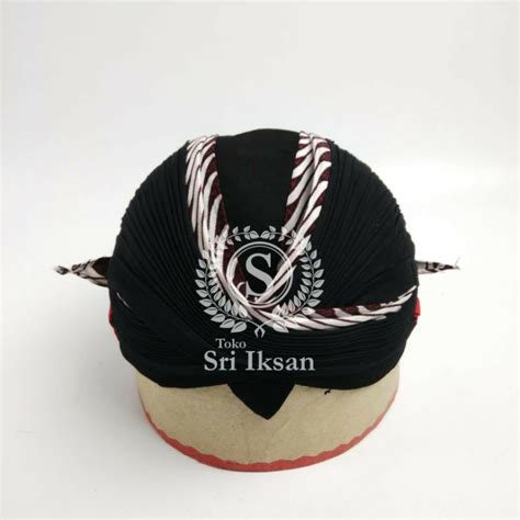 Jual Realpict Blangkon Jogja Lipat Jebeh Motif Samurai Putih Blangkon