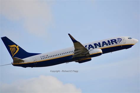 EI EKP Boeing 737 8AS At Stansted Ryanair Richard E Flagg Flickr