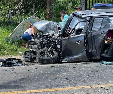 Atienden Bomberos Del Estado Accidente Vehicular En Bahía De Banderas Nvc Noticias