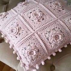 Pin By Clau Zovak On Almohadones Y Puff Crochet Pillow Cover Crochet