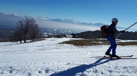 Haute Savoie Archamps Au Sommet De La Croisette Le Téléski Du