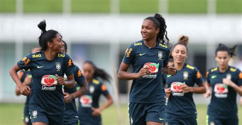 Seleção Feminina é Convocada Para A Copa Do Mundo Da França