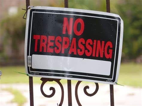 Criminal Trespass in California - NoCuffs.com