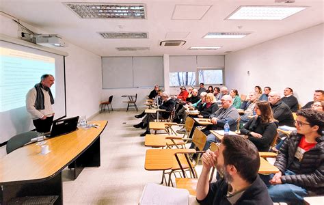 Se presentó el Plan estratégico de la Escuela de Hábitat y