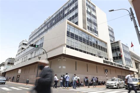 MEF transfiere más de S 7 millones al Ministerio de la Mujer LA PR1MERA