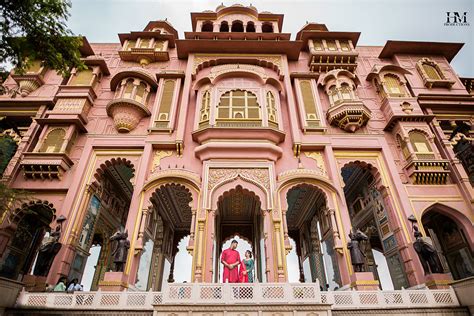 Pre-Wedding Photography in Jaipur: Royal and Vibrant