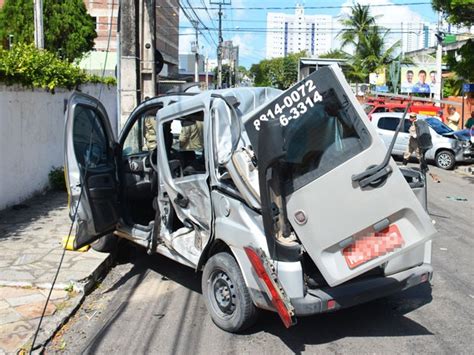 G Transporte Escolar Capota E Deixa Crian As Feridas Em Jo O Pessoa