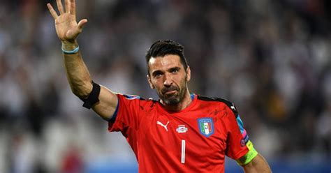 El Legendario Arquero Gianluigi Buffon Anuncia Su Retiro A Los A Os